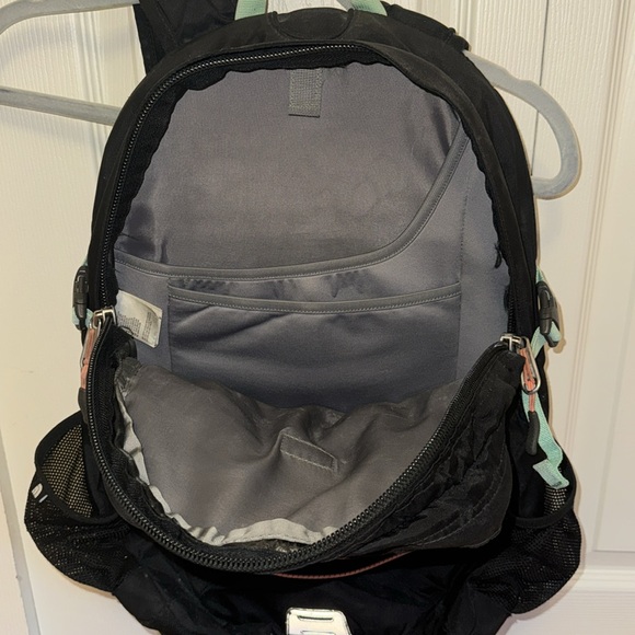 the north face borealis backpack - Picture 5 of 6